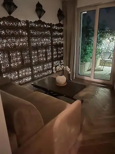 Paris Tour Eiffel Apartment