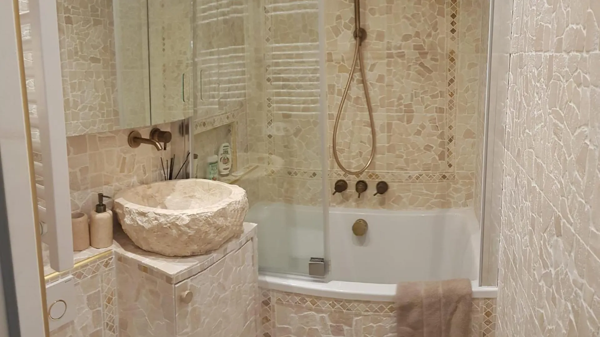 Paris Tour Eiffel Apartment France